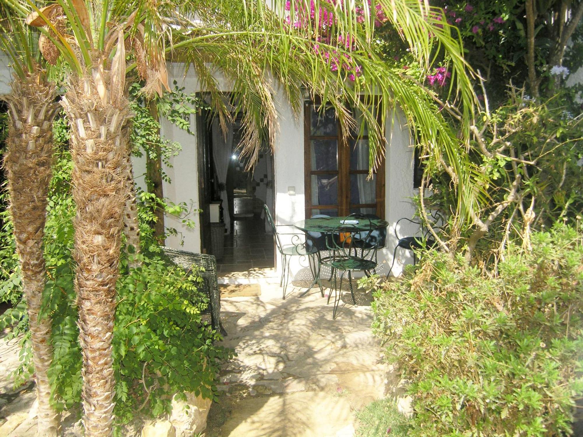 Uma Casa A Beira Sol Bed and Breakfast Lagos Exteriör bild